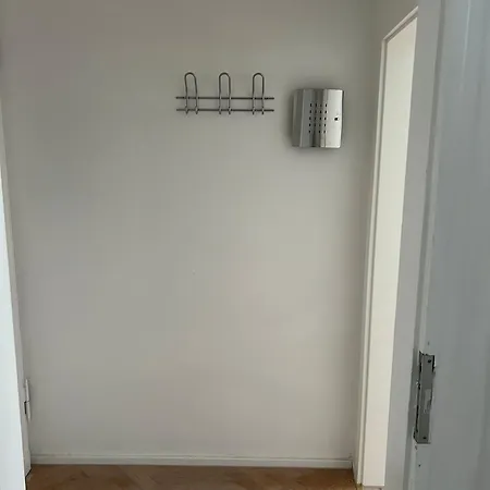 Apartamento 2 Betten - Kueche - Diele - Bad - Schoenebecker 0001